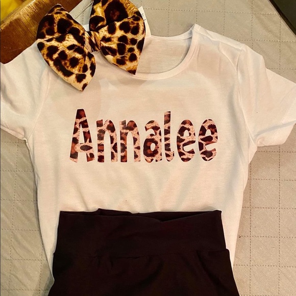 Custom Onesie, bummy & bow sets - Picture 3 of 5